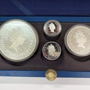 1996年英國女王999紀念銀幣套組(背面為澳洲笑翠鳥) 1KG,10盎司,2盎司,1盎司 非營利 多年珍藏割愛